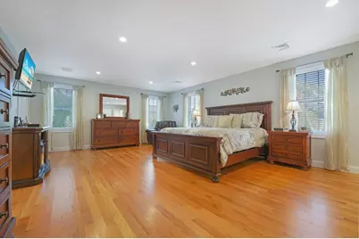 87 Sol E Mar St, Dartmouth, MA 02748 - Photo 13