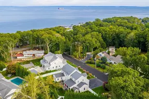 87 Sol E Mar St, Dartmouth, MA 02748 - Photo 25