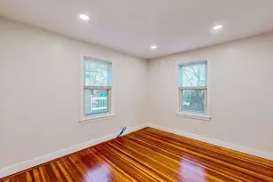 7 Smith St, Medford, MA 02155 - Photo 17