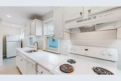 7 Smith Street, Medford, MA 02155 - Photo 11