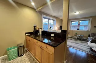 116 Sycamore St, Somerville, MA 02145 - Photo 5