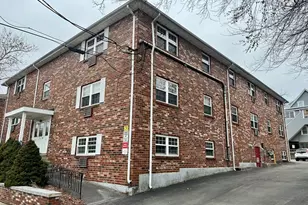 116 Sycamore St, Somerville, MA 02145 - Photo 11