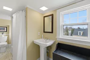 8 Linden St, Marblehead, MA 01945 - Photo 29