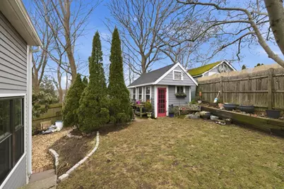 8 Linden Street, Marblehead, MA 01945 - Photo 37