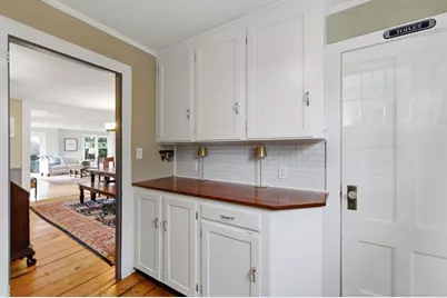 8 Linden Street, Marblehead, MA 01945 - Photo 15