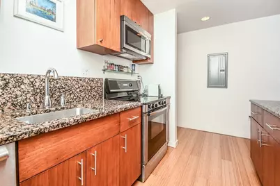 16 Miner St #303, Boston, MA 02215 - Photo 3