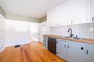 5 Maple Ave, Oxford, MA 01537 - Photo 9