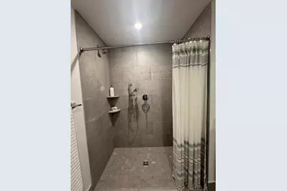 585 Essex St. #327, Lynn, MA 01902 - Photo 5