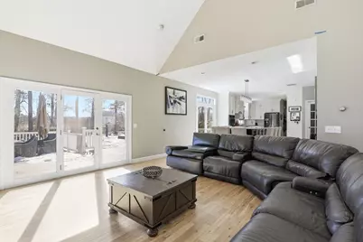 85 Cedar Crest Dr, Bridgewater, MA 02324 - Photo 13