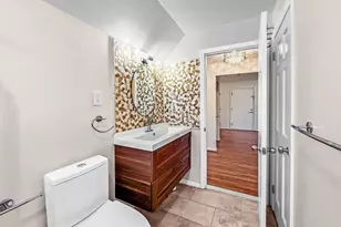 6 Venice, Danvers, MA 01923 - Photo 21