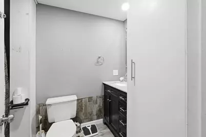 81 School St, North Brookfield, MA 01535 - Photo 5