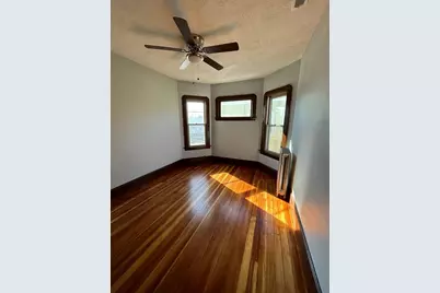 40 Orchard St, Chicopee, MA 01013 - Photo 7