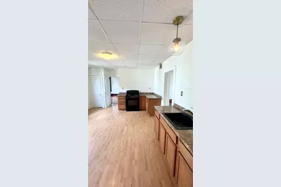 40 Orchard St, Chicopee, MA 01013 - Photo 21