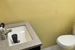 65 Vine St, Brockton, MA 02301 - Photo 15