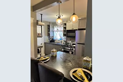 65 Vine St, Brockton, MA 02301 - Photo 9