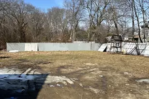 65 Vine St, Brockton, MA 02301 - Photo 13