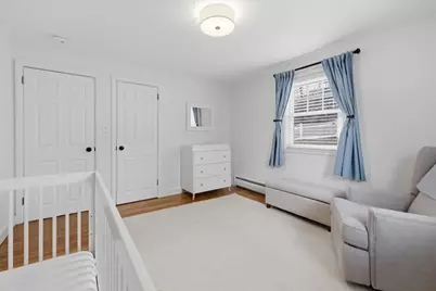 7 Pleasantdale Rd, Boston, MA 02132 - Photo 19
