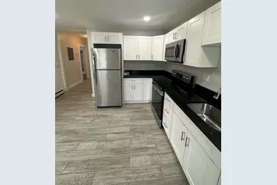 30 Clement Ave #2, Peabody, MA 01960 - Photo 5