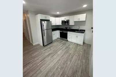 30 Clement Ave #2, Peabody, MA 01960 - Photo 1