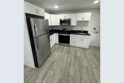 30 Clement Ave #2, Peabody, MA 01960 - Photo 3