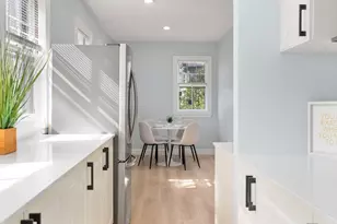 30 Firglade Ave, Springfield, MA 01108 - Photo 9