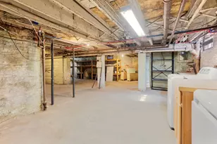 30 Firglade Ave, Springfield, MA 01108 - Photo 31