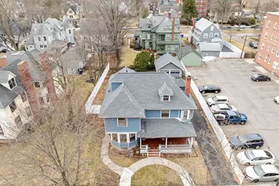 30 Firglade Ave, Springfield, MA 01108 - Photo 3