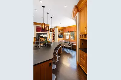 1 Chestnut Place, Brookline, MA 02445 - Photo 7