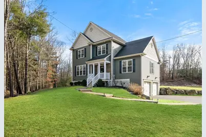 24 Lynn Dr, Attleboro, MA 02703 - Photo 1