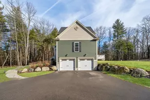 24 Lynn Dr, Attleboro, MA 02703 - Photo 25