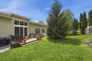 4 Hawthorne Path, Milford, MA 01757 - Photo 23