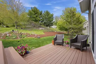 4 Hawthorne Path, Milford, MA 01757 - Photo 25