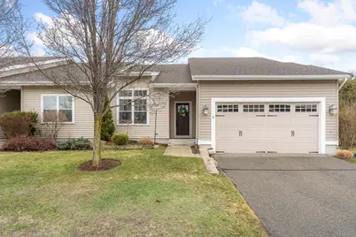 4 Hawthorne Path #4, Milford, MA 01757 - Photo 1