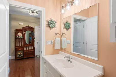 4 Hawthorne Path #4, Milford, MA 01757 - Photo 21