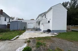 334 Columbus Ave, Pittsfield, MA 01201 - Photo 3