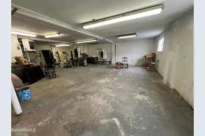 334 Columbus Ave, Pittsfield, MA 01201 - Photo 35