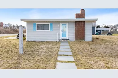 4 Freeman Avenue, Sandwich, MA 02563 - Photo 1