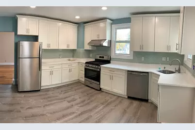 56-58 Lexington St #56, Newton, MA 02465 - Photo 3