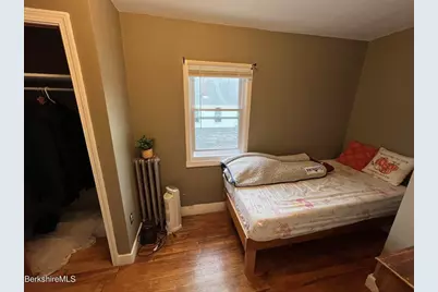 334 Columbus Ave, Pittsfield, MA 01201 - Photo 23