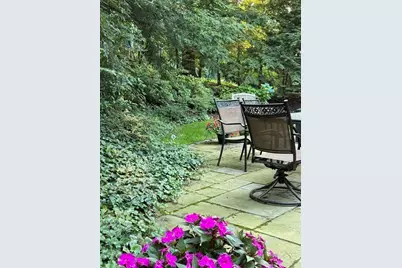 16 Alberta Rd, Brookline, MA 02467 - Photo 25