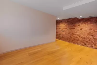 111 Gainsborough St #108, Boston, MA 02115 - Photo 9