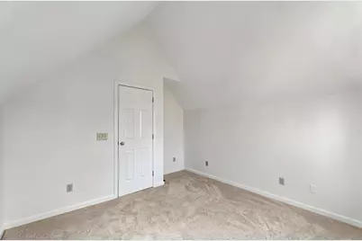 11 Maple Ridge Dr #11, Burlington, MA 01803 - Photo 17
