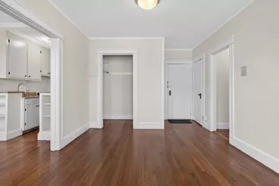 118 The Riverway #29, Boston, MA 02215 - Photo 5