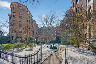 118 The Riverway, Boston, MA 02215 - Photo 1