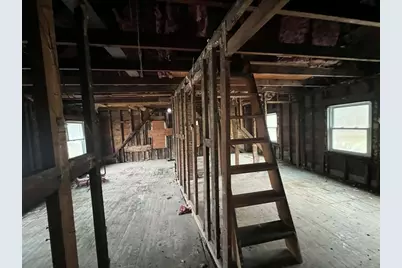 71 Center St, Pittsfield, MA 01201 - Photo 7