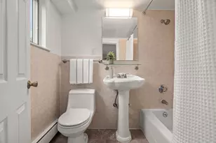 520 Clinton Rd, Brookline, MA 02467 - Photo 15