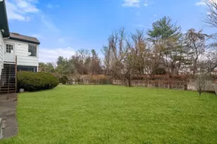 520 Clinton Rd, Brookline, MA 02467 - Photo 21