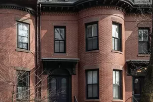 82 E Brookline St, Boston, MA 02118 - Photo 1