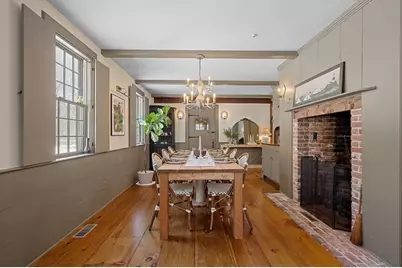 2 Marie Dr, Blackstone, MA 01594 - Photo 9