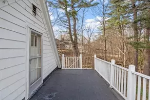 164 W Main St, Dudley, MA 01571 - Photo 33